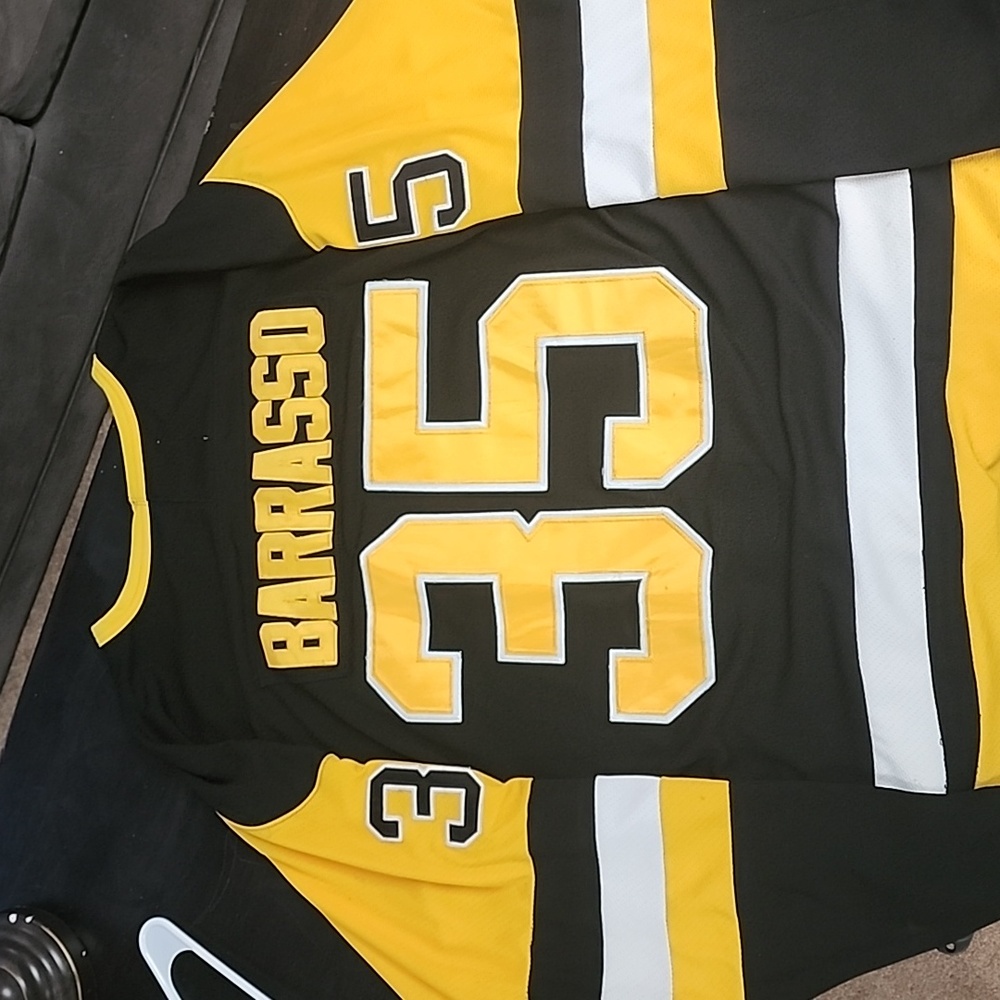 Penguins jersey